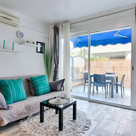 Le Royal Adorable Avec Terrasse, Parfait Pour Les Couples Et A Deux Pas De La Croisette