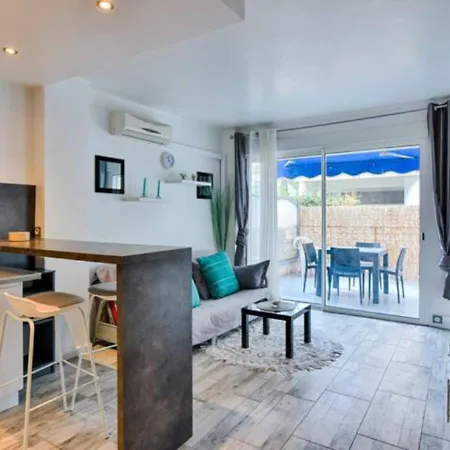 Διαμέρισμα Le Royal Adorable Avec Terrasse, Parfait Pour Les Couples Et A Deux Pas De La Croisette *
