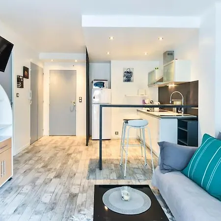Le Royal Adorable Avec Terrasse, Parfait Pour Les Couples Et A Deux Pas De La Croisette * Cannes