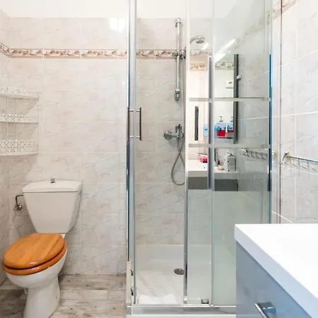 Διαμέρισμα Le Royal Adorable Avec Terrasse, Parfait Pour Les Couples Et A Deux Pas De La Croisette *