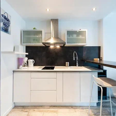 Le Royal Adorable Avec Terrasse, Parfait Pour Les Couples Et A Deux Pas De La Croisette Διαμέρισμα