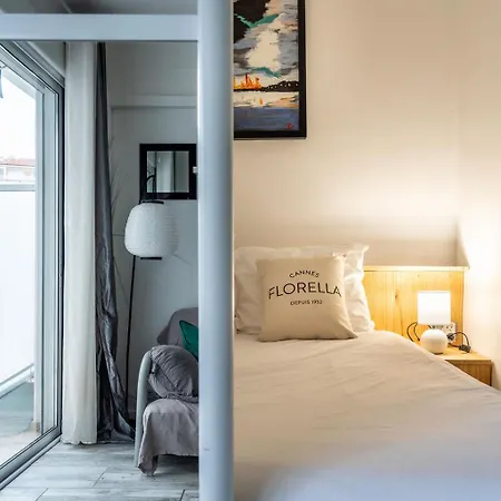 Le Royal Adorable Avec Terrasse, Parfait Pour Les Couples Et A Deux Pas De La Croisette *